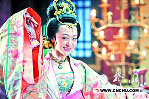 荆州美女王紫潼演绎楚汉传奇峨妹 成为青春励志偶像