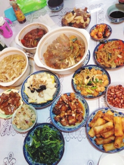 荆州市民在微博“晒”出团年饭 家乡菜年味儿十足-荆州社会-荆州新闻网