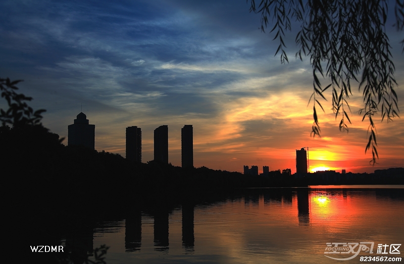 荆州最美天际线 搜寻城市之眼
