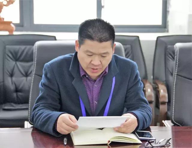 荆州中学聘任年级副主任 助推学校工作再上新
