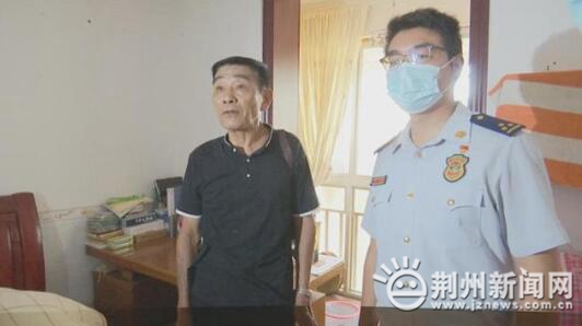 江陵县：为382户失能老人免费安装烟雾报警器